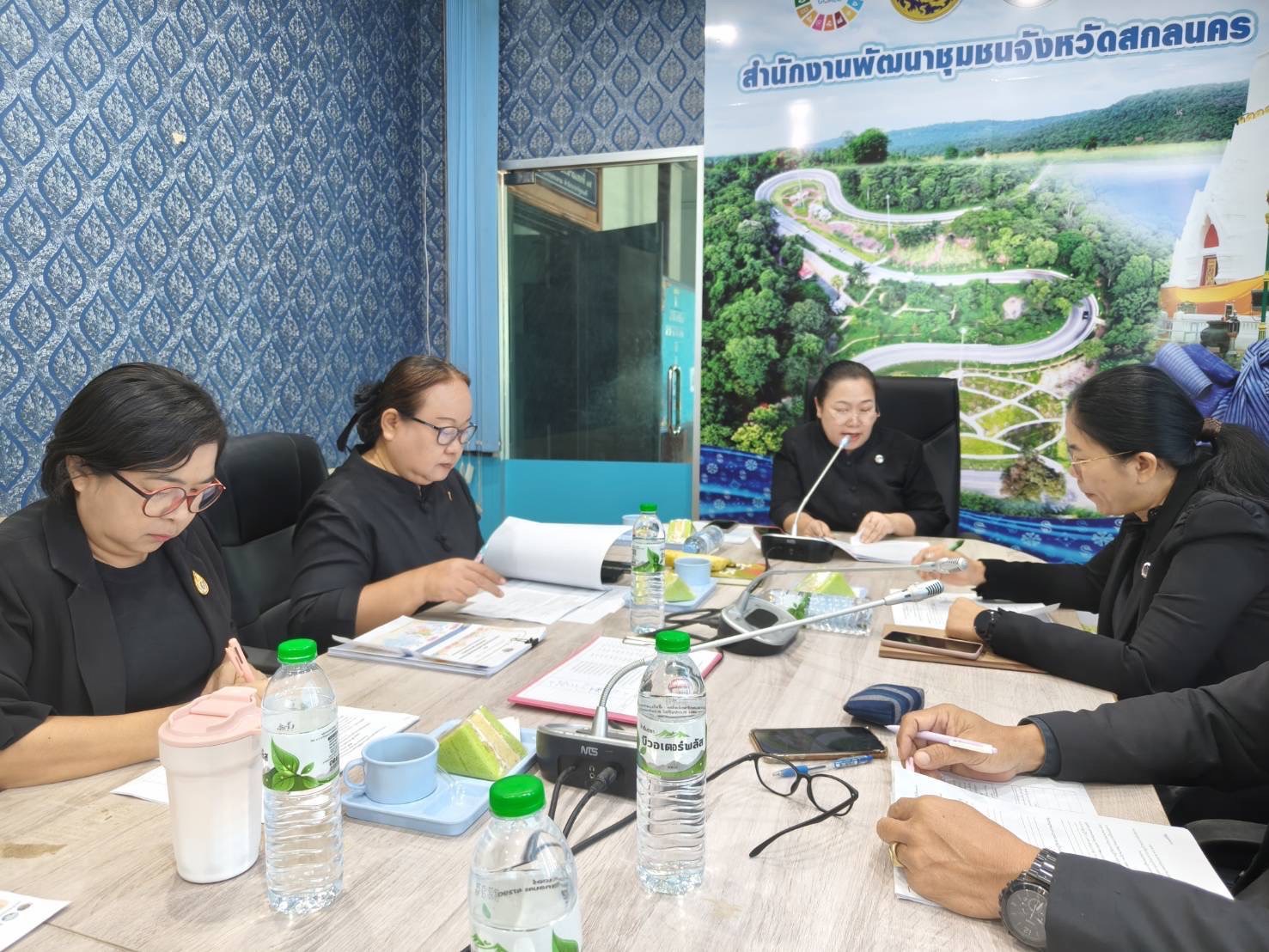  สพอ.วานรนิวาส: ร่วมประชุมคณะทำงานฯ กำหนดตัวชี้วัด–ค่าเป้าหมาย ประเมินผลการปฏิบัติราชการ ปี 2569 รอบที่ 1